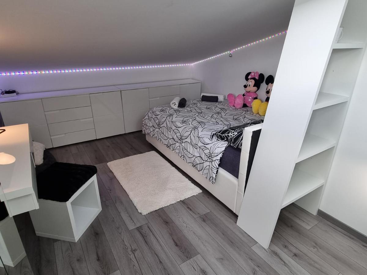 Sea View Medulin Apartment - Orijeta Экстерьер фото